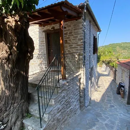 Tsagarakis Studios Feriehus Xinovrisi