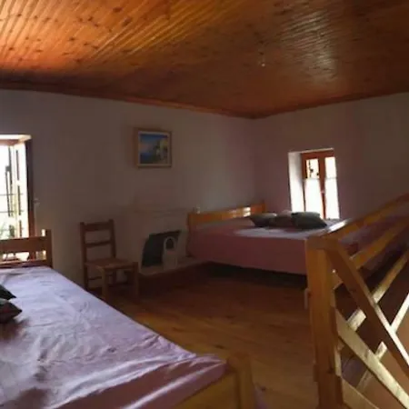 Xinovrissi Tatil Evi